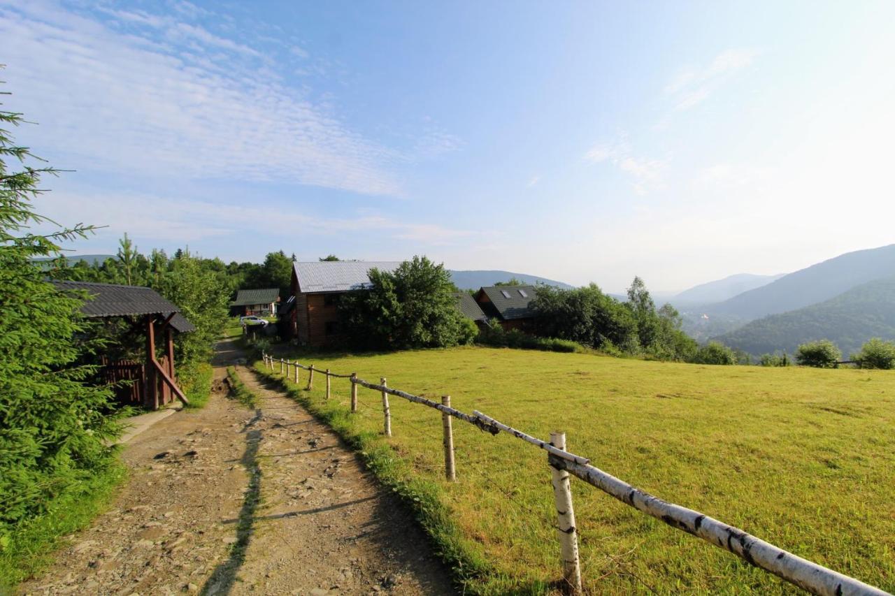 Котедж "Гірський Затишок" Iaremcea Exterior foto